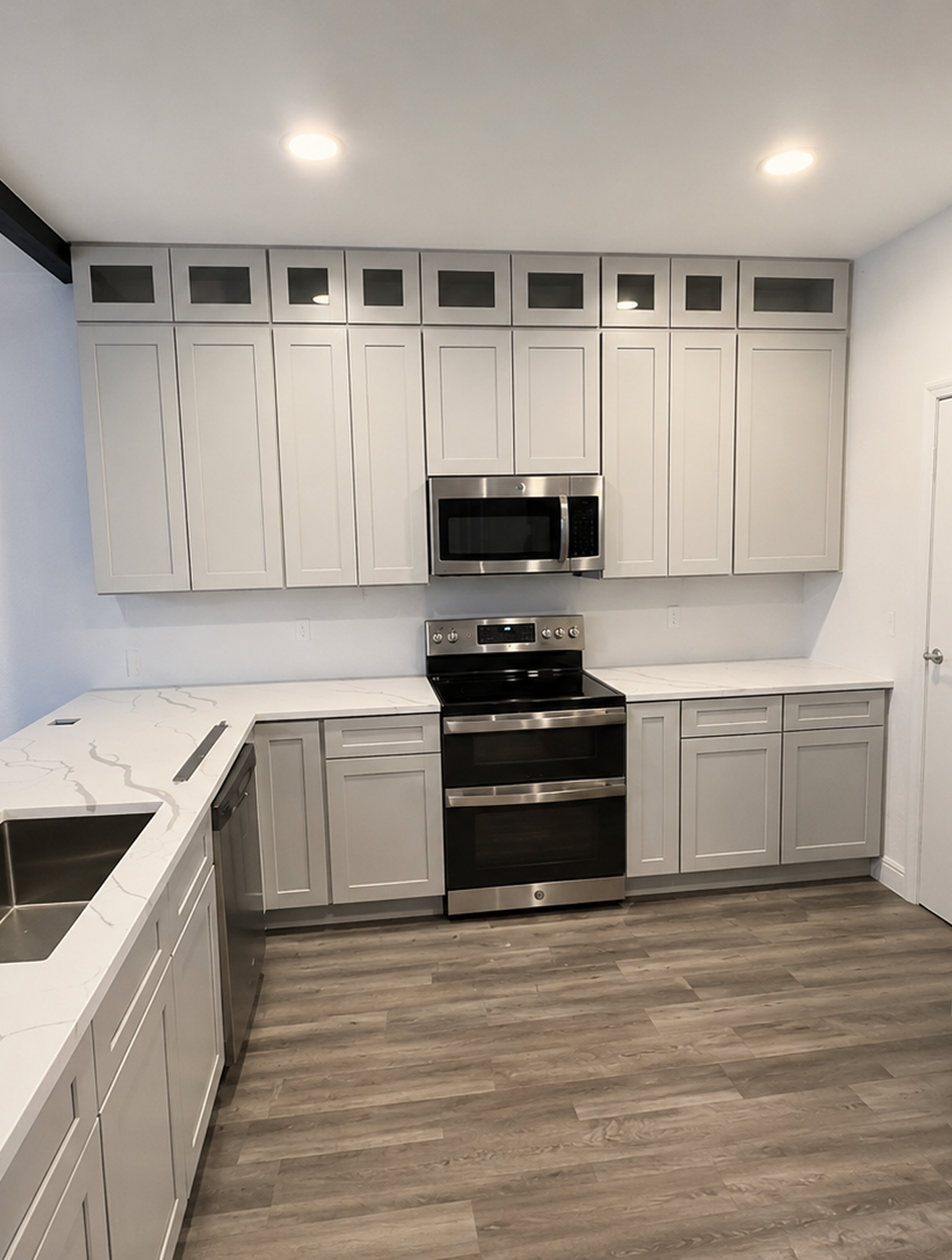 Modern Light Gray Shaker Kitchen